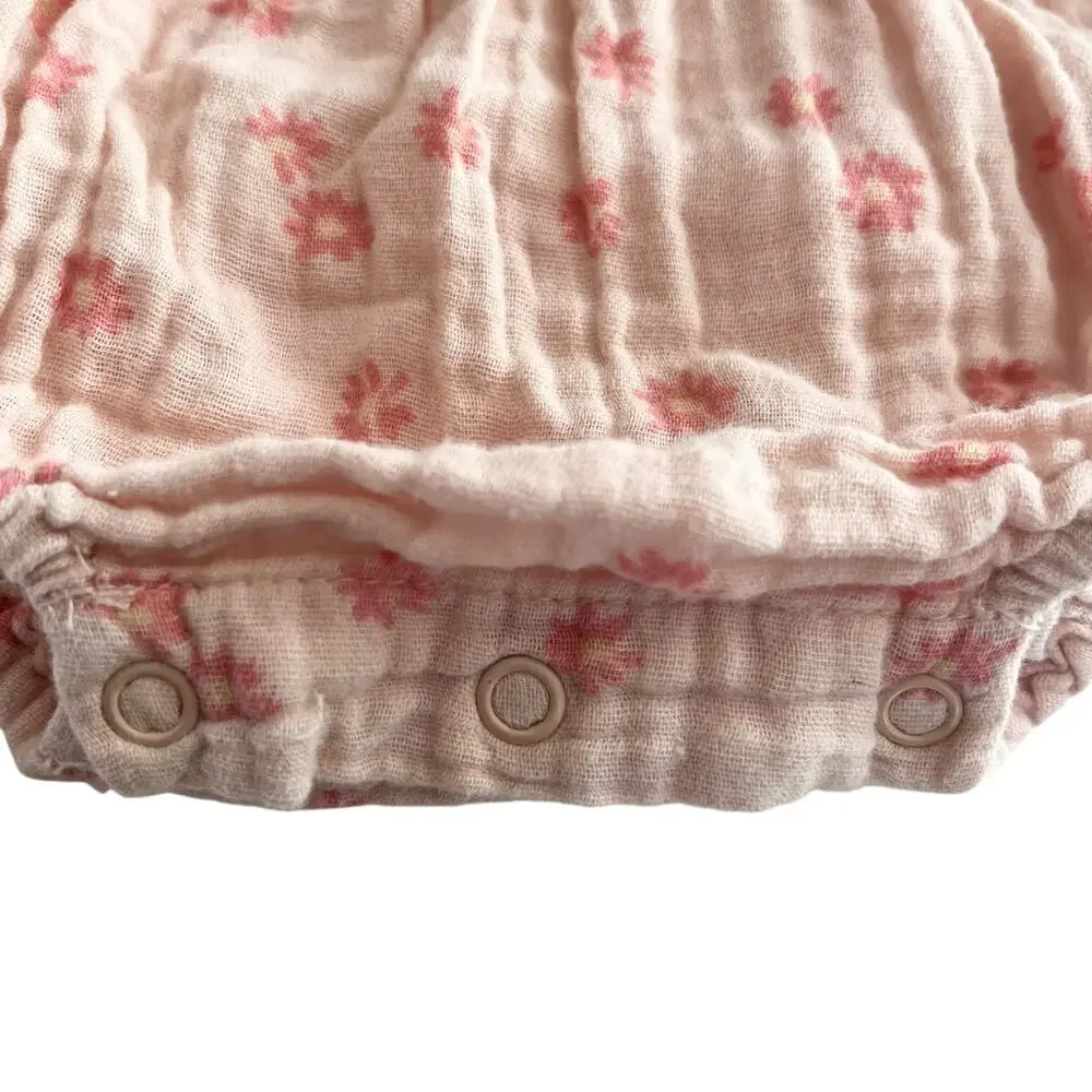 Rylee + Cru Kaia Pink Daisy Cotton Gauze Romper Baby Girl 12-18M Smocked Boho